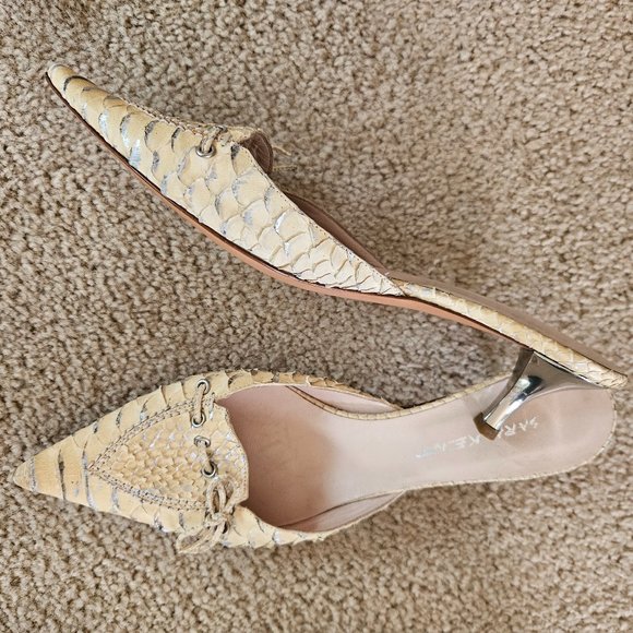 Sara Kent Genuine Leather Slip On Heel Size 37/ 7 - Picture 5 of 5